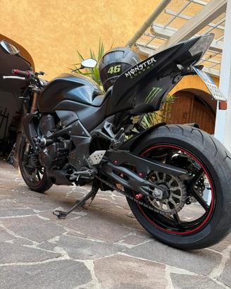 Kawasaki Z750R Black Edition Monster Energy