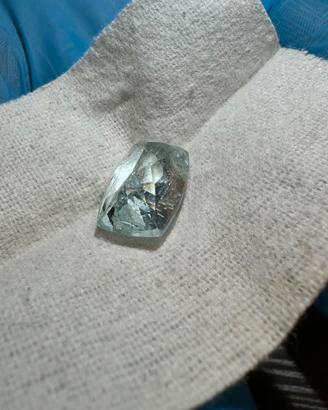 pietra preziosa