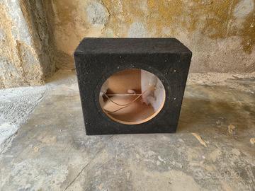 Cassa acustica subwoofer per auto