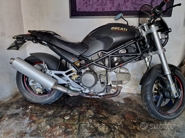 Ducati Monster Dark 600