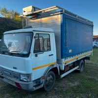 Iveco zeta 50.9 centina e telone marciante