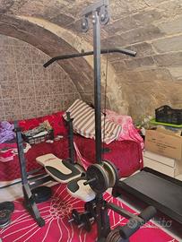 ACCETTO SCAMBI PER PALESTRA 