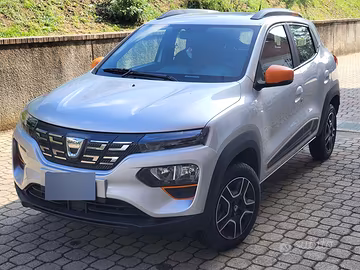 Dacia Spring Comfort Plus – Ricarica rapida DC/CCS