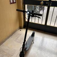 Monopattino eletrici nuovo