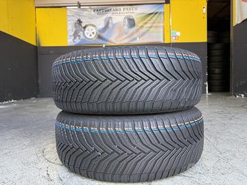 2 Gomme Michelin 215/60R16 4 Stagioni 85% residui