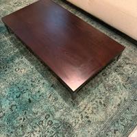 Tavolino legno con piedi metallo