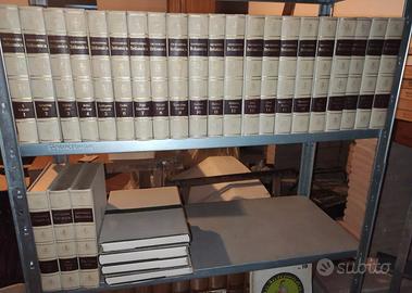 Enciclopedia Britannica + Standard Dictionary
