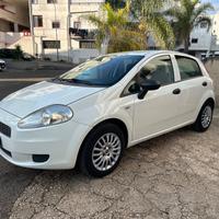 Fiat Grande Punto 1.3 MJT 75 CV 5 porte Dynamic