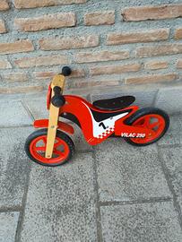 Bicicletta senza pedali per bambino