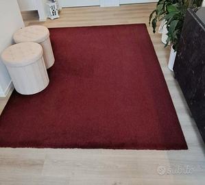 Tappeto rosso scuro mod. Ikea mod  Tyvelse 