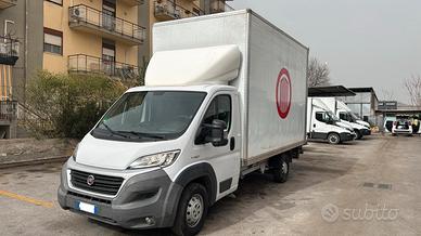 Fiat Ducato con Sponda idraulica