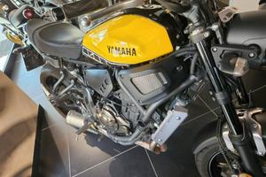 Yamaha XSR 700 - 2016