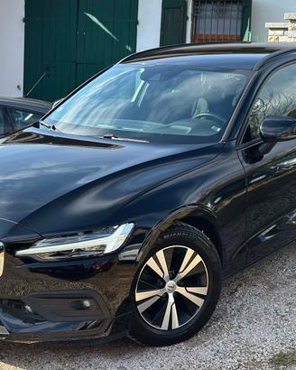 Volvo V60 D3 KMCERT GARANZ UNICOPR FULLLED