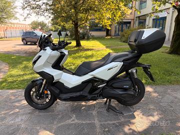 Honda ADV 350 BAULETTO KEYLESS