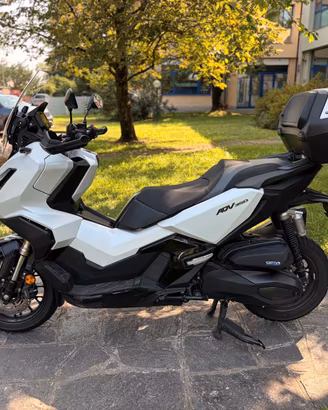 Honda ADV 350 BAULETTO KEYLESS