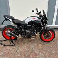 MT 07 35 kW + accessori