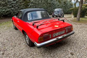 Alfa Romeo Duetto Visibile a Potenza