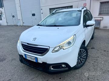 Peugeot 2008 1.6 e-HDi 2014 120.000km per neopaten