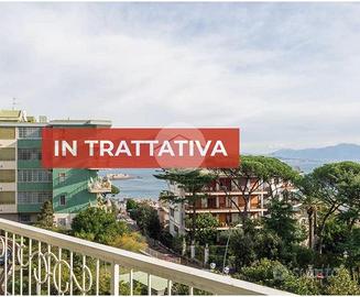 6 LOCALI A NAPOLI