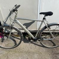 Bicicletta da uomo taglia 28