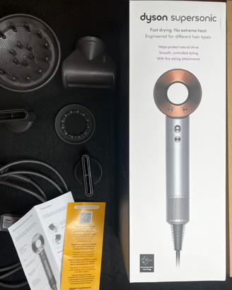 Dyson Supersonic Asciugacapelli+accessori Nuovo