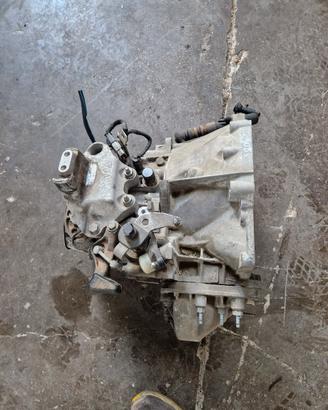 Peugeot 308 2013-2021 1.6HDi 120cv cambio manuale