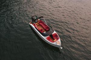 Barca raider cranchi 26