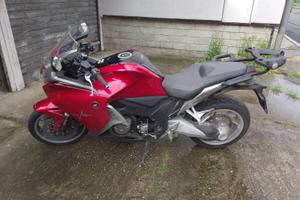 Honda con 2 valigie prezzo trattabile!!
