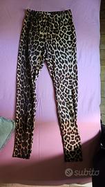 leggings e t-shirt leopardata 