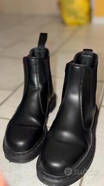 Dr. Martens originali nere n.39 – 100€