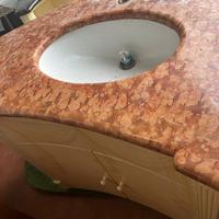 lavandino angolo piano in marmo rosso