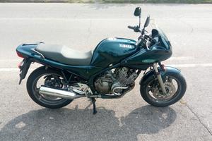 YAMAHA XJ600 DIVERSION