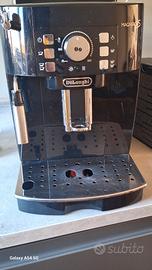 Macchina caffè magnifica de longhi