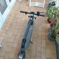 Monopattino elettrico 
