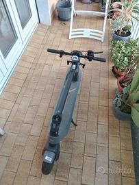 Monopattino elettrico 