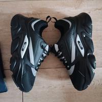 Dior b22