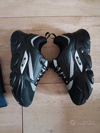 Dior b22