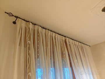 Bastoni con anelli per tende