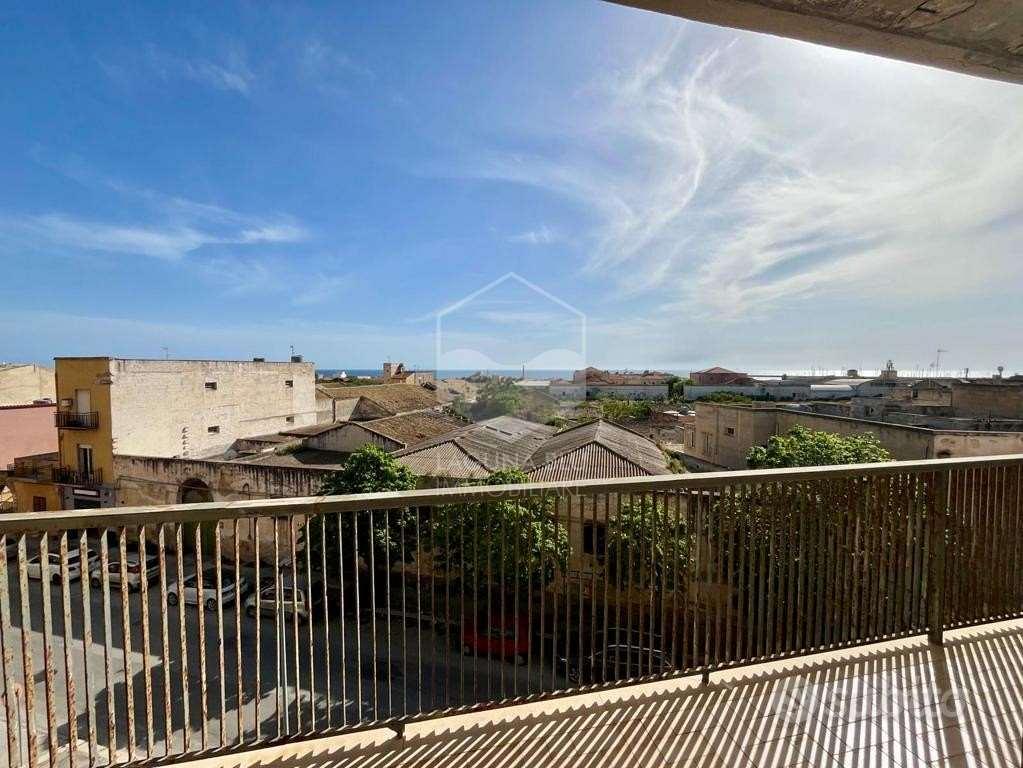 Ampio appartamento - Vista 5