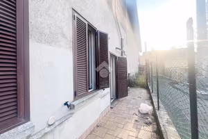2 LOCALI A CIRIMIDO