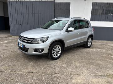 Volkswagen Tiguan 2.0 TDI. Garanzia 12 mesi