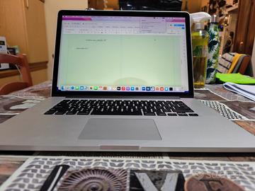 Macbook Pro 15"