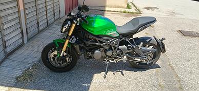 Benelli 752S