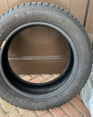 Treni di 4 gomme invernali Michelin Alpine