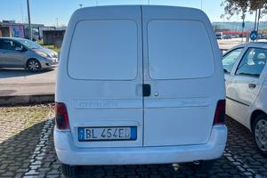 Autocarro belingo 1900