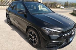 MERCEDES GLA 200 d AMG LINE ADVANCED PLUS TETTO