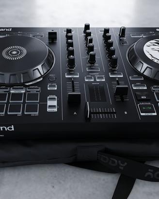 Console dj roland 202 serato controller