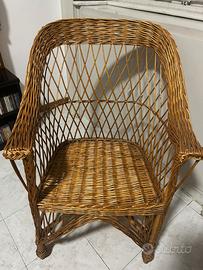 Sedia in vimini intrecciato artigianale vintage