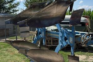 Aratro bivomere annovi