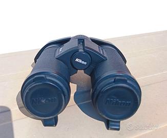 Binocolo Nikon Monarch M7 10x30